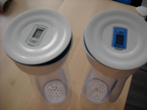 2 water filter karaffen brita-handig om mee te nemen, Maison & Meubles, Cuisine | Ustensiles de cuisine, Comme neuf, Enlèvement