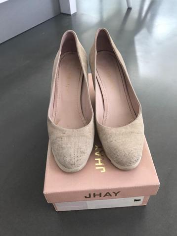 Roze pumps met sleehak van het merk Jhay in maat 37 beschikbaar voor biedingen