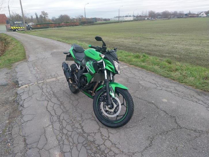 Kawazaki z125, Motoren, Motoren | Kawasaki, Particulier, Naked bike, 11 kW of minder, 1 cilinder, Minimaal motorrijbewijs A1, ABS