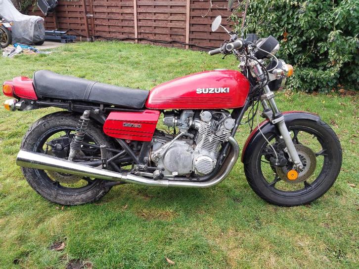 Suzuki gs750  1981, Motos, Motos | Oldtimers & Ancêtres, Tourisme, 12 à 35 kW, 4 cylindres, Enlèvement