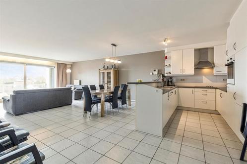 Appartement te huur in Nieuwpoort, 3 slpks, Immo, Huizen te huur, Appartement