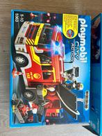 Brandweerkazerne + wagens playmobil, Ophalen, Zo goed als nieuw