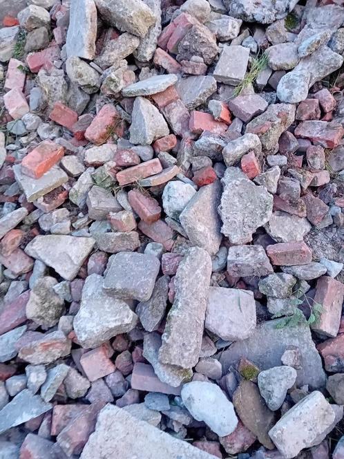 Gratis STEENPUIN (12m3) + gratis geladen, Doe-het-zelf en Bouw, Overige Doe-Het-Zelf en Bouw, Gebruikt, Ophalen