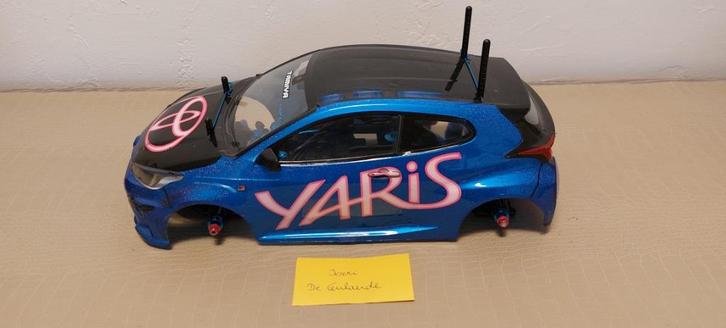 Tamiya M-05 Toyota Yaris Hop-Up Carson Dragstar 16t, Hobby en Vrije tijd, Modelbouw | Radiografisch | Auto's, Zo goed als nieuw