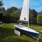 Laser compleet met strandkar +hoes, Sports nautiques & Bateaux, Voiles & Accessoires de voile, Enlèvement, Utilisé, Moins de 15 m²