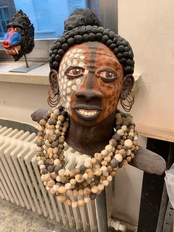 Tribal  beschikbaar voor biedingen