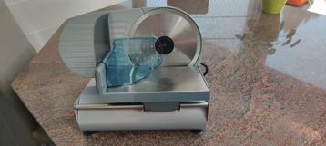 Snijmachine beschikbaar voor biedingen