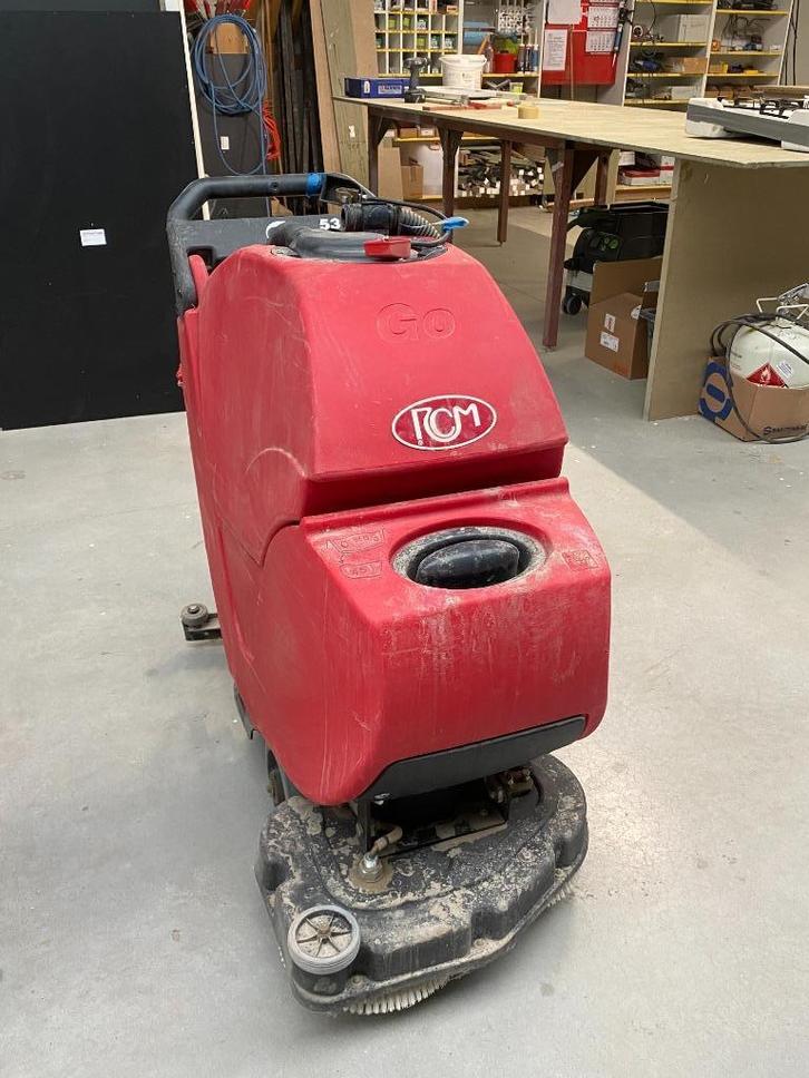 veeg- schrobmachine, Doe-het-zelf en Bouw, Reinigingsmachines, Zo goed als nieuw, Schrobmachine, Ophalen