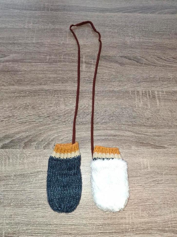Wanten zonder duim, Kinderen en Baby's, Babykleding | Mutsen, Sjaals en Wanten, Zo goed als nieuw, Wanten, Jongetje of Meisje