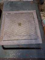 putdeksel aluminium 2x, Ophalen, Gebruikt, Aluminium