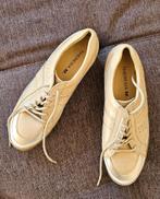 leren sneakers van Theresia M. maat 37, Kleding | Dames, Beige, Ophalen of Verzenden, Zo goed als nieuw, Theresia M.