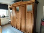 Stevige, gerieflijke kleerkast, Huis en Inrichting, Kasten | Kleerkasten, Ophalen, Zo goed als nieuw
