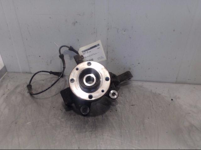 FUSEE RECHTS VOOR Modus / Grand Modus (JP) (|8200345945|), Auto-onderdelen, Ophanging en Onderstel, Renault, Gebruikt