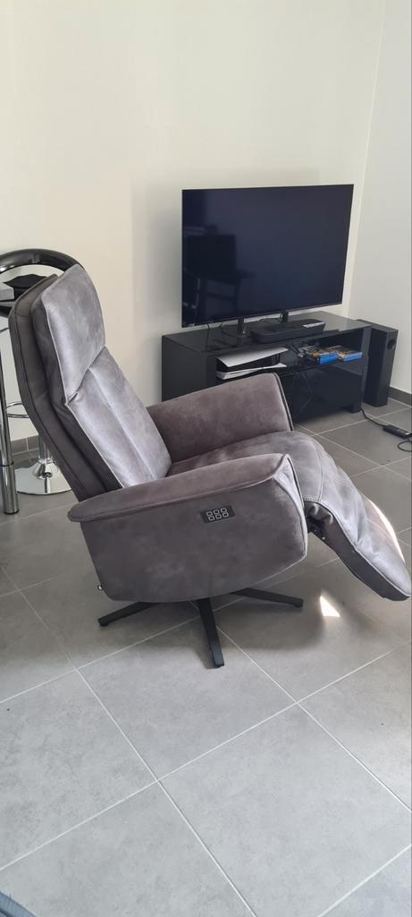 Elektrische Relaxfauteuil Odyssey 2024., Maison & Meubles, Fauteuils, Comme neuf, Autres matériaux, 75 à 100 cm, 75 à 100 cm, Enlèvement