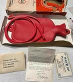 VINTAGE 1960'S Sun Mark ST. REGIS - Rood Rubber waterzak set, Ophalen of Verzenden