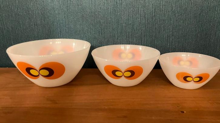 Set 3 nested bowls pauwenoog/peacock Schott Mainz, Antiek en Kunst, Antiek | Schalen, Ophalen of Verzenden