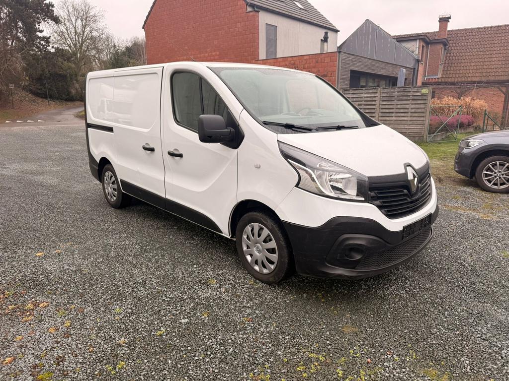 Renault trafic 12/2017 170.000km airco gps caméra, Autos, Camionnettes & Utilitaires, Renault, Diesel, Particulier, Caméra