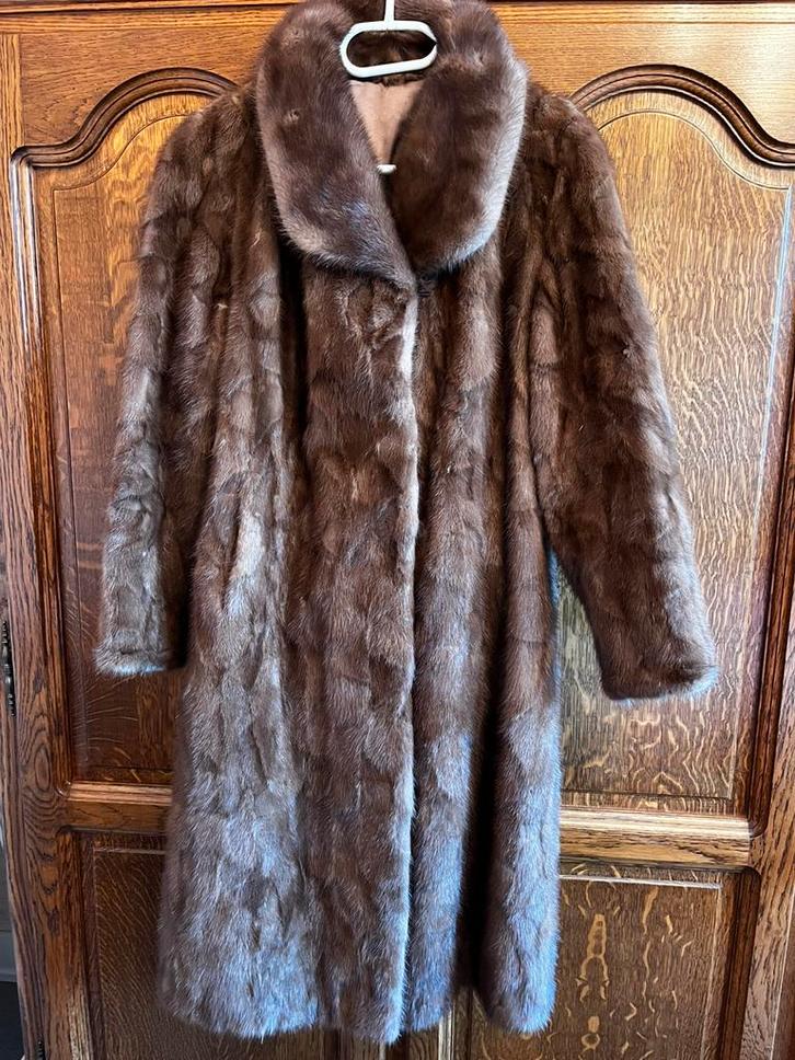 Manteau fourrure femme Vison, pièce de luxe Hudson Liège, XL, Vêtements | Femmes, Vestes | Hiver, Comme neuf, Taille 46/48 (XL) ou plus grande