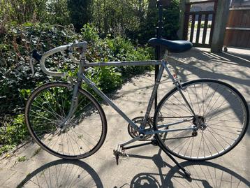 Retro koersfiets DOSSCHE SPORT beschikbaar voor biedingen