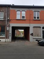 Grand garage, garage box, rangements à Marcinelle, Charleroi