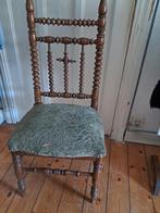 Chaise en bois, Ophalen