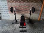 Fitness rek met bench, olympische halter en gewichten, Comme neuf, Centrale électrique, Enlèvement, Métal