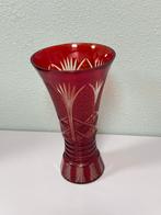 Handgeslepen kristal antieke vaas Boheemse stijl robijnroood, Antiek en Kunst, Ophalen of Verzenden