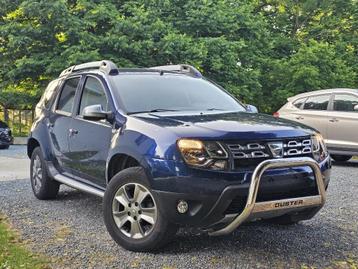 Dacia Duster 1.6i * 72 000 km * AIRCO+GPS+CRUISE * CAR PASS* beschikbaar voor biedingen