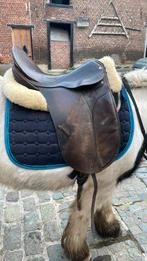 Dressuur zadel te koop, Animaux & Accessoires, Chevaux & Poneys | Selles, Enlèvement, Comme neuf, Dressage