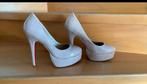 Louboutins 37.. 1x gedragen geen gebruikssporen., Kleding | Dames, Ophalen, Zo goed als nieuw