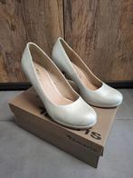 Zilveren pump Tamaris, Vêtements | Femmes, Chaussures, Tamaris, Enlèvement ou Envoi, Autres couleurs, Escarpins