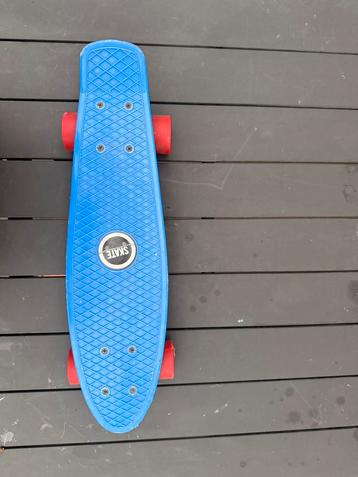 Penny Board Stijl - Blauw met Rode Wielen beschikbaar voor biedingen