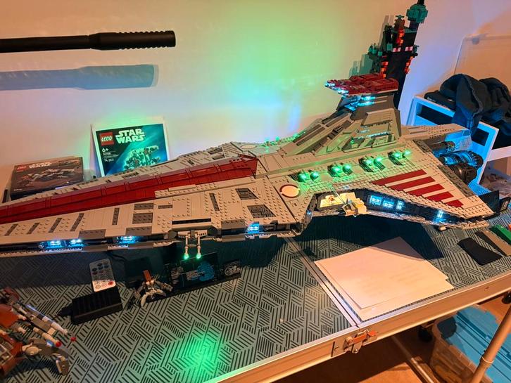 LEGO Star Wars UCS Venator 75367 – compleet met doos, Enfants & Bébés, Jouets | Duplo & Lego, Lego, Enlèvement