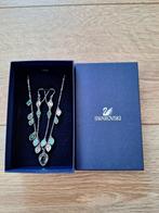 Set van oorbellen en ketting blauw/groene steentjes swarovsk, Met kristal, Overige materialen, Blauw, Nieuw