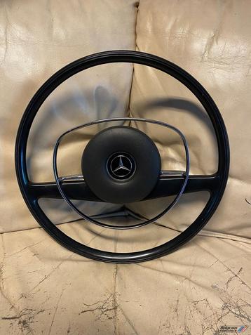 Mercedes stuur oldtimer W108 W109 W110 W111 W123 klassiek beschikbaar voor biedingen