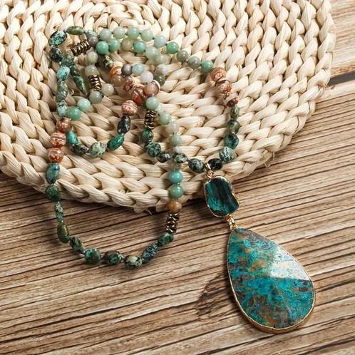 Lange ketting van Afrikaans turkoois, Handtassen en Accessoires, Kettingen, Nieuw, Steen of Mineraal, Overige kleuren, Met edelsteen