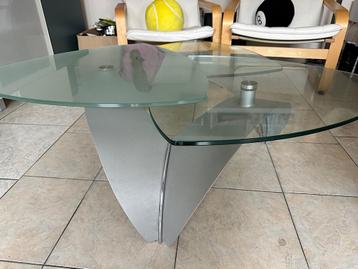 Table basse en verre