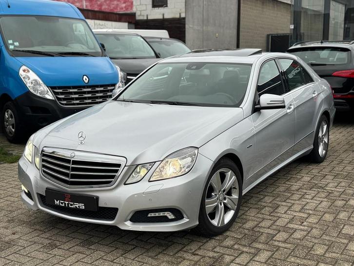 MERCEDES E200 AVANTGARDE // AUTOMAAT // DIESEL // EURO 5, Auto's, Mercedes-Benz, Bedrijf, Te koop, E-Klasse, ABS, Adaptieve lichten