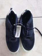 herenschoenen men,s sneakers maat 43 nieuw (doos witte strep, Kleding | Heren, Schoenen, Ophalen of Verzenden, Nieuw, Sneakers