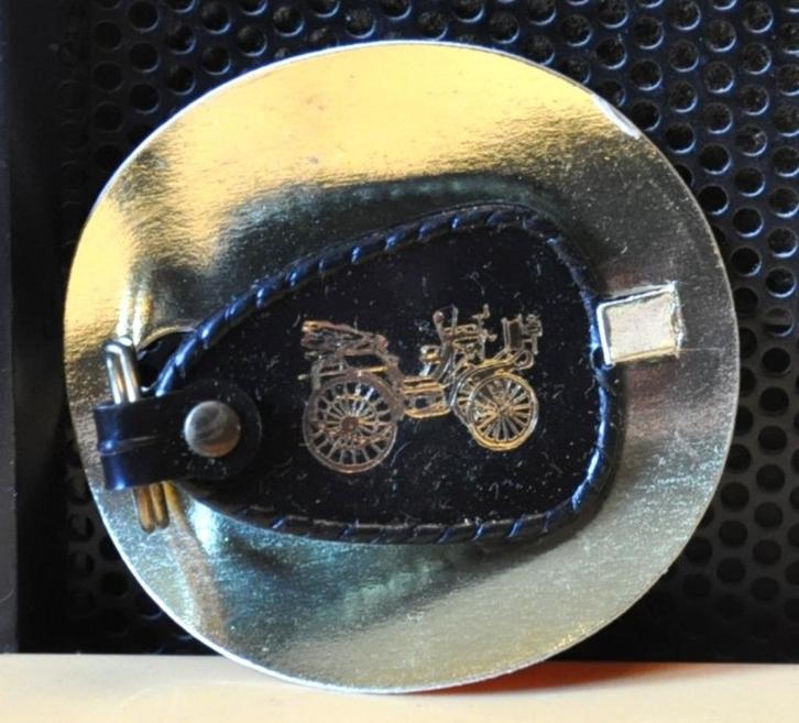 porte cle vintage publicitaire nescafé avec vieux taco (1), Collections, Porte-clés, Comme neuf, Marque, Enlèvement ou Envoi