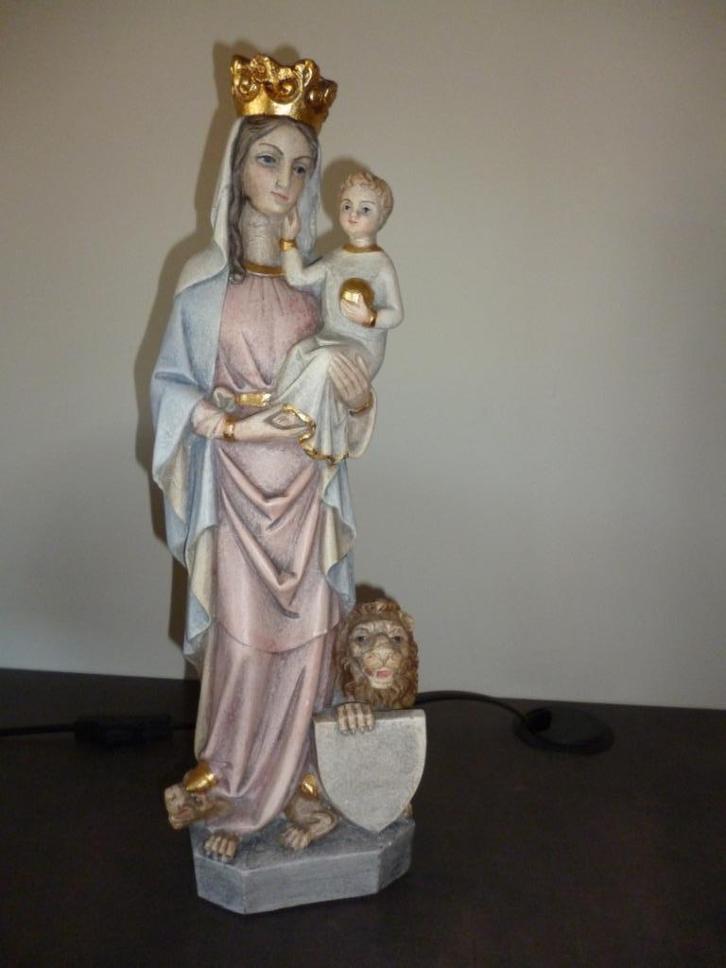 Ancienne statue femme Bourgonde, enfant et lion Eigen Schoon, Antiquités & Art, Curiosités & Brocante, Enlèvement ou Envoi