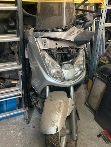 MBK YP 125 ( Yamaha ) beschikbaar voor biedingen