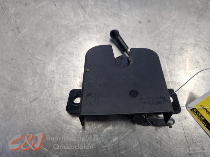 Slotmechaniek Achterklep van een Volkswagen Caddy, Auto-onderdelen, Carrosserie, Volkswagen, Gebruikt, 3 maanden garantie, Ophalen of Verzenden