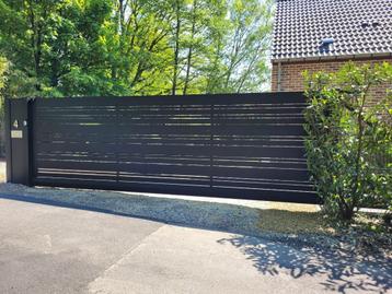 Motorisatie voor zelfdragende schuifpoort beschikbaar voor biedingen