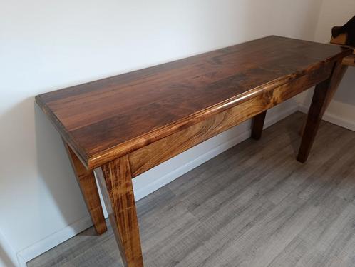 Bijzettafel  olm hout, Huis en Inrichting, Tafels | Sidetables, Zo goed als nieuw, Ophalen