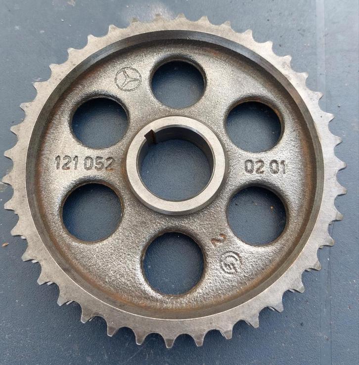 Mercedes OM615, OM616, OM617 nokkenastandwiel, Auto-onderdelen, Motor en Toebehoren, Mercedes-Benz, Gebruikt, Ophalen of Verzenden