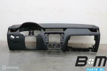 Dashboard Skoda Octavia 3 5E1857007AN