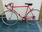 vintage koersfiets MBK maat 57, Fietsen en Brommers, Fietsen | Racefietsen, Ophalen, 28 inch, Staal, Zo goed als nieuw