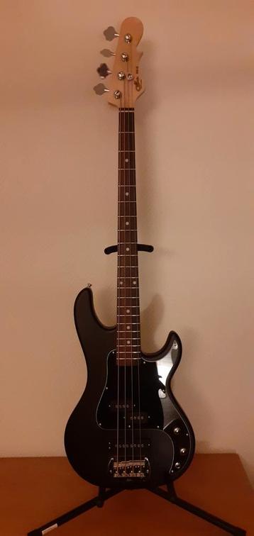 G&L Tribute SB-2 zwart beschikbaar voor biedingen