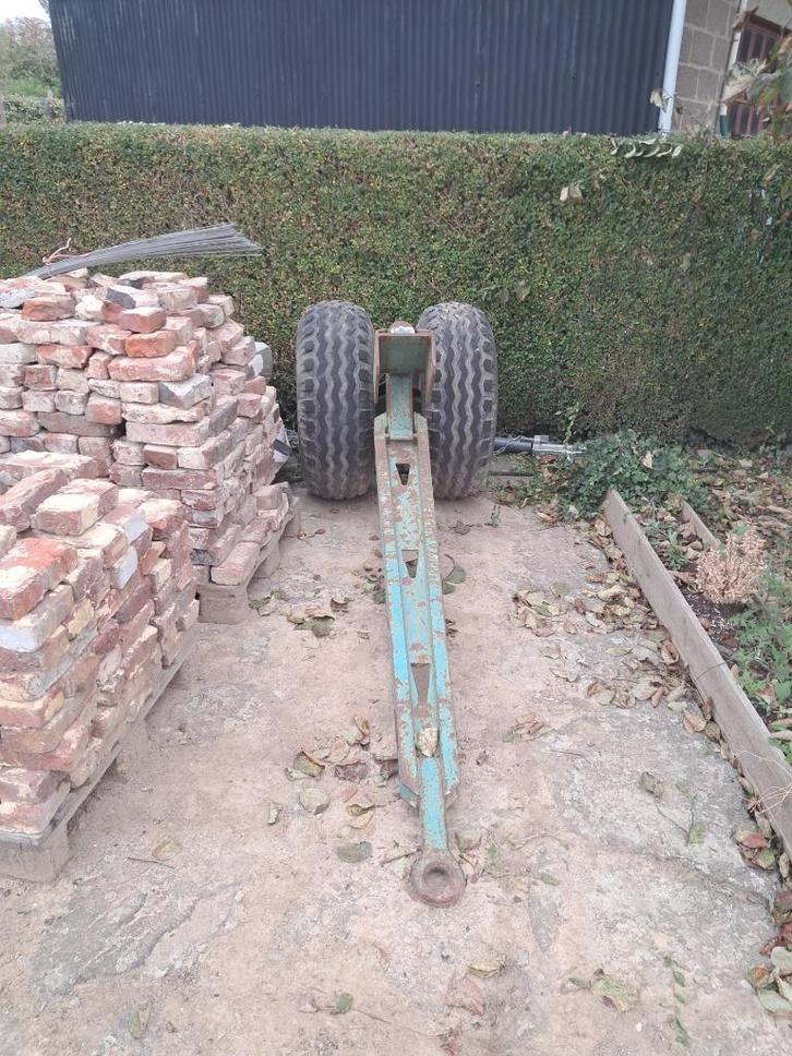 Grue  de chantier Cattaneo CM76 B 2007, Doe-het-zelf en Bouw, Lieren en Takels, Gebruikt, Elektrisch, Ophalen